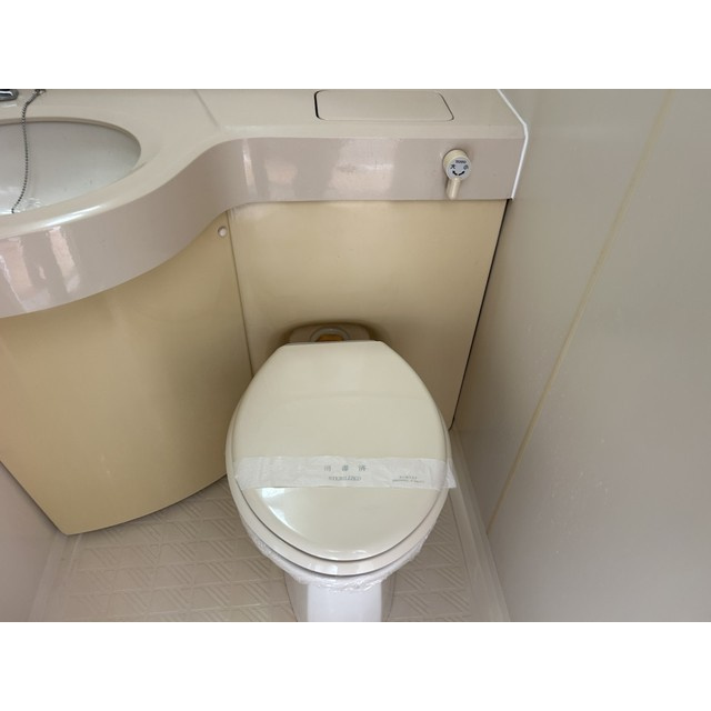 エビデンスのトイレ|落ち着いた色調のトイレです