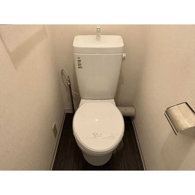 ホワイトパレス大宮のトイレ|シンプルで使いやすいトイレです