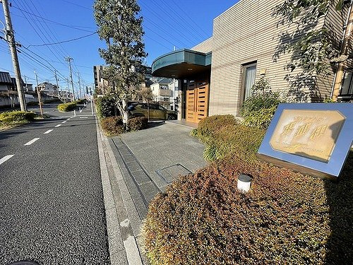 ベルシャトゥ東浦和のエントランス|エントランス　※2026年3月撮影の写真
