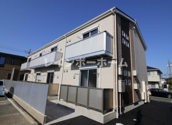 クレール　シンシア