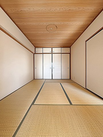 ステージ２１の寝室|落ち着いて過ごせるお部屋なので、寝室にいかがでしょうか