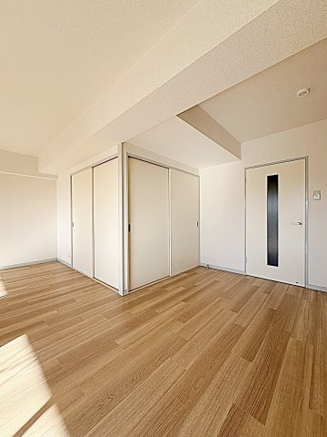 ステージ２１の内装|明るい室内です