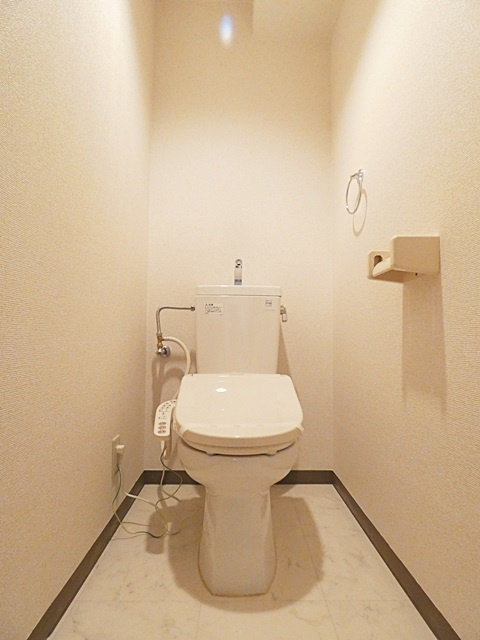 サンメゾンウエストのトイレ|清潔感のあるトイレです