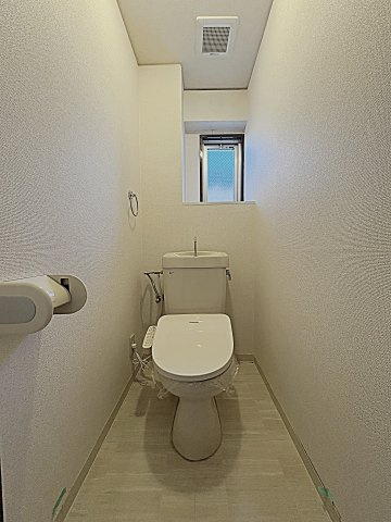 フジパークハイツ A棟・B棟のトイレ|シンプルで使いやすいトイレです