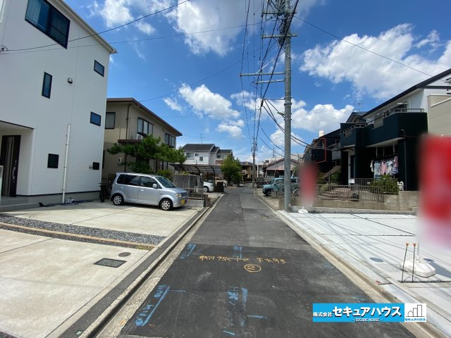 【完成しました！】名古屋市南区南野町2丁目　全4棟の前面道路含む現地写真|事前予約にて現地ご見学いただけます！お気軽にお問い合わせください♪
■株式会社　セキュアハウス■
住宅ローンに強く、知識、経験豊富なスタッフ在籍
お客様に寄り添い、ご成約後もサポート致します。