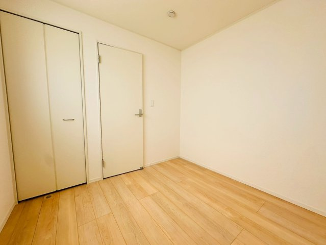 ♥♥宜野湾市上原第1-5号棟（全7棟）の洋室|※参考写真※