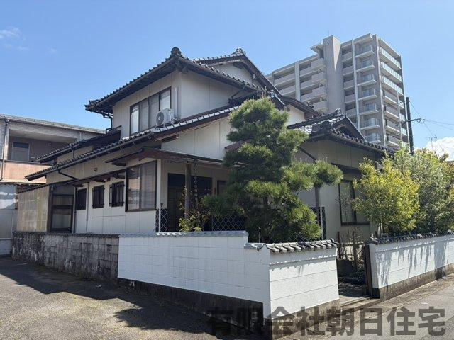 【外観】 | 黒田町中古戸建 | 落ち着いた雰囲気の外観です