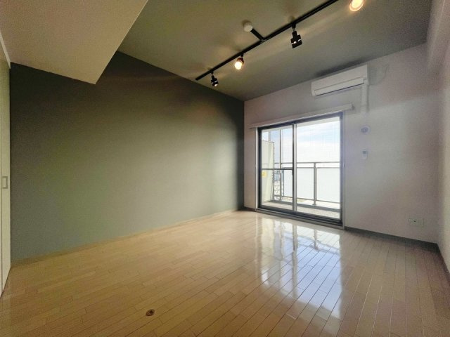ディークレスト太子堂駅前　Eastの居間・リビング