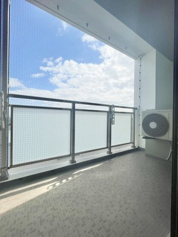 ディークレスト太子堂駅前　Eastのバルコニー