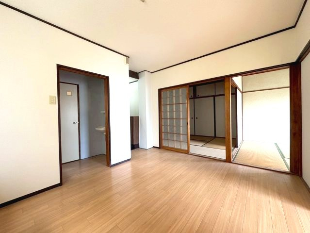 白鳥苑マンションの内装