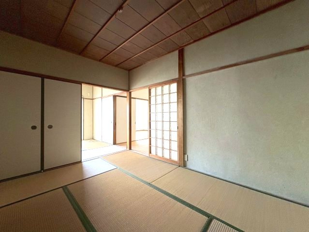 白鳥苑マンションの寝室