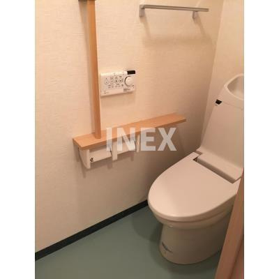 横浜市神奈川区台町の賃貸マンションのトイレ