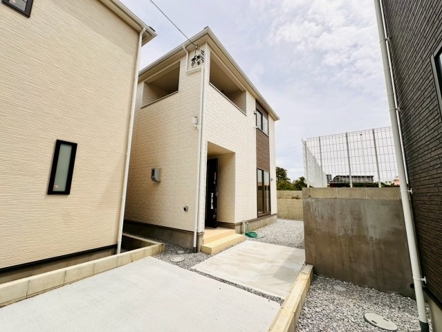 ♥♥宜野湾市上原第1-6号棟（全7棟）の外観|落ち着いた雰囲気の外観です