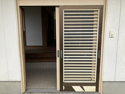【玄関】 | TCK磯山戸建