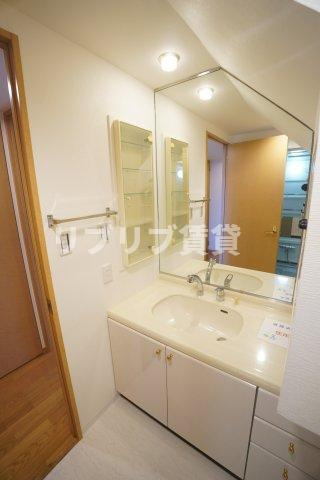 藤和シティホームズ千葉公園の洗面所