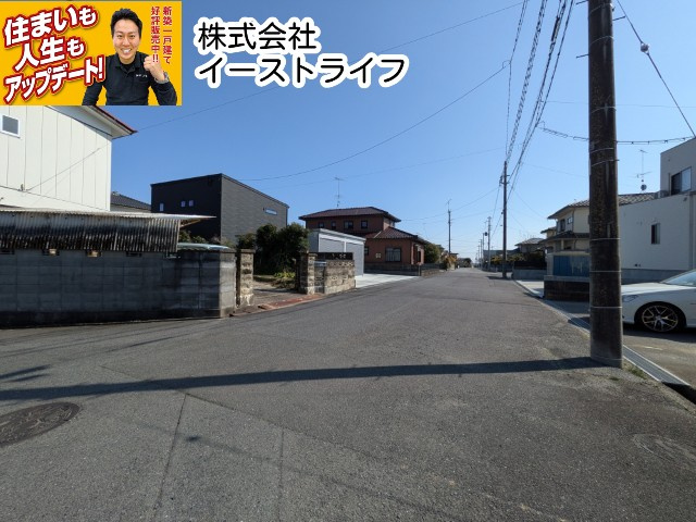 【売地】いわき市内郷宮町金坂の前面道路含む現地写真|前面道路も広いので車の出し入れもスムーズに行えます！
