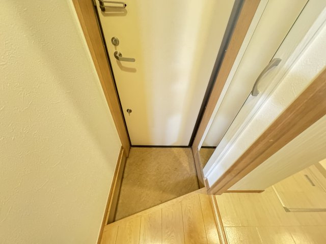MERIDIAN松戸の玄関