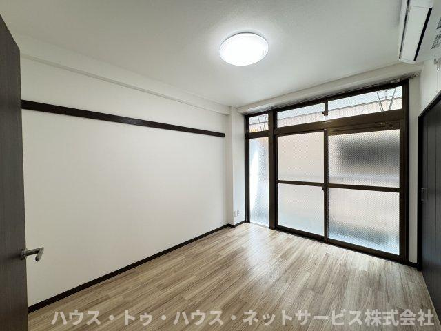 アーク春雨橋A棟の寝室