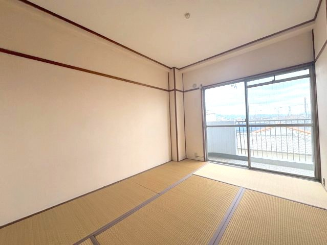 メゾン西川の和室