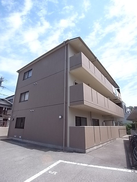 ファーストヒル
