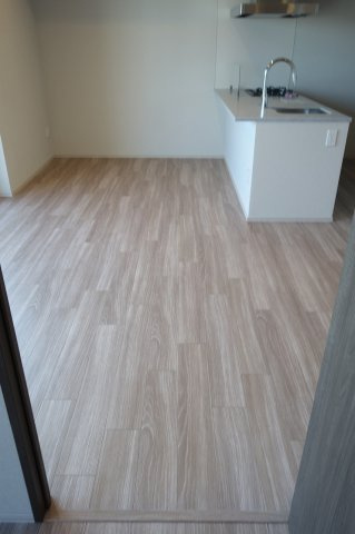 Brillia ist上野稲荷町の居間・リビング