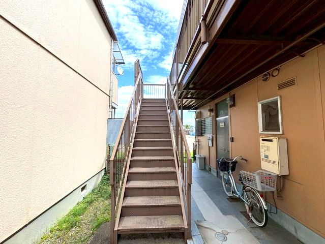 マンションさつきのエントランス