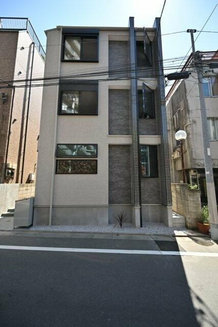 モンクール高野台の外観