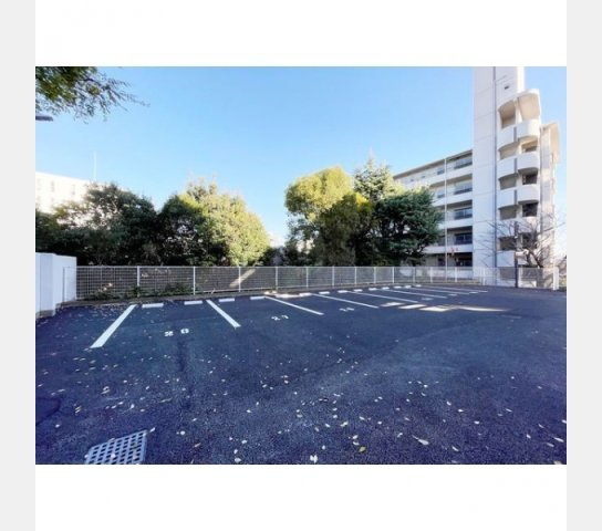 福岡市中央区今川１丁目の賃貸マンションの駐車場|駐車場