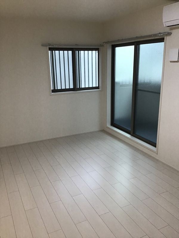 フジパレス西宮戎Ⅴ番館の洋室