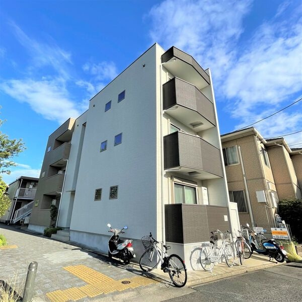 Cassinaの外観