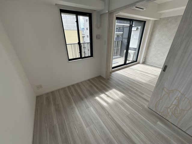ルフォンプログレ南森町の寝室