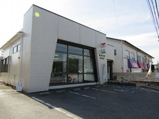 早野郵便局まで260m