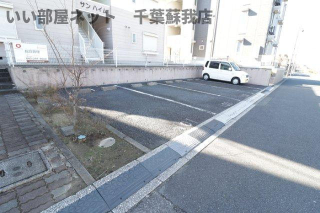 サンハイムの駐車場|駐車場があります