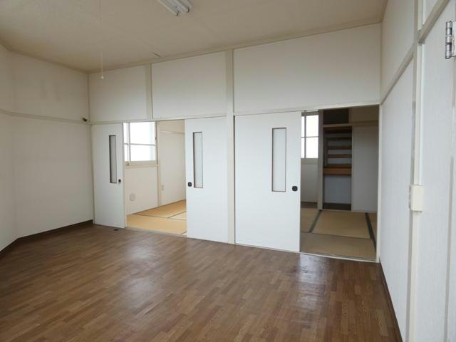 双葉町11-22貸店舗のその他