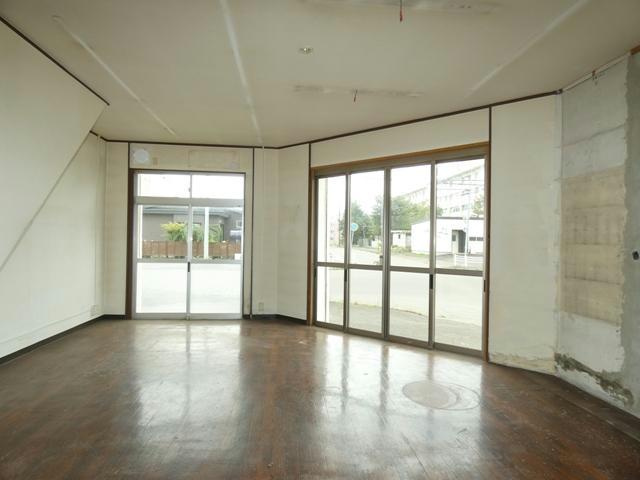 双葉町11-22貸店舗のその他