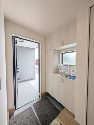 【玄関】 | リーブルガーデン.S安中市古屋ー③
