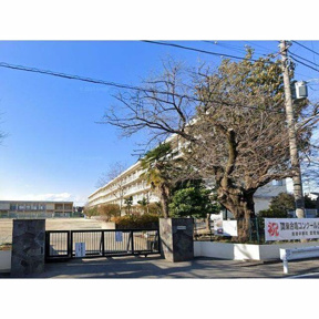 南陵中学校まで180m