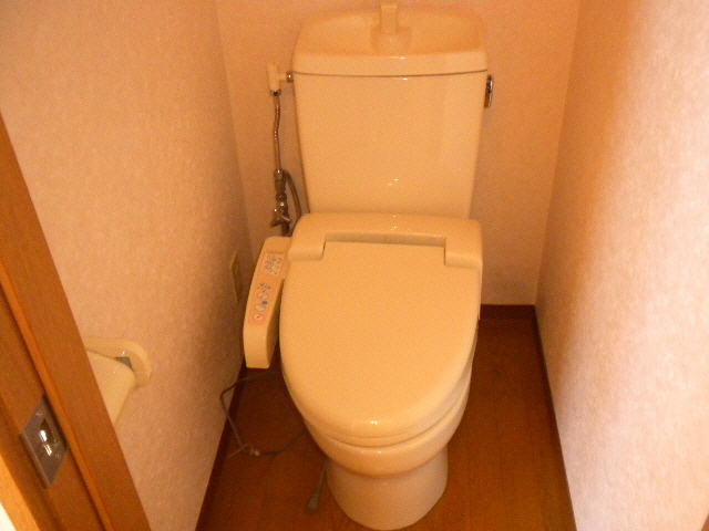 メゾンウィッシュのトイレ