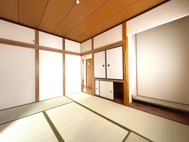 藤井寺市野中４丁目の一戸建ての和室