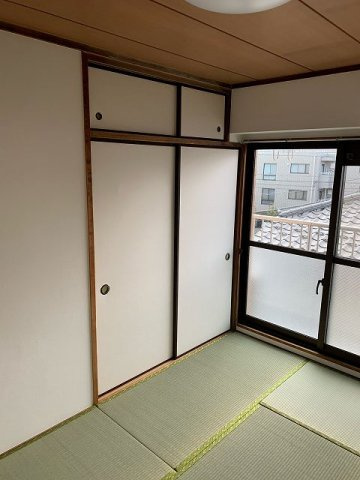 野原府中コーポの和室