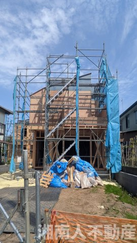 藤沢市鵠沼神明４丁目１７５新築戸建て