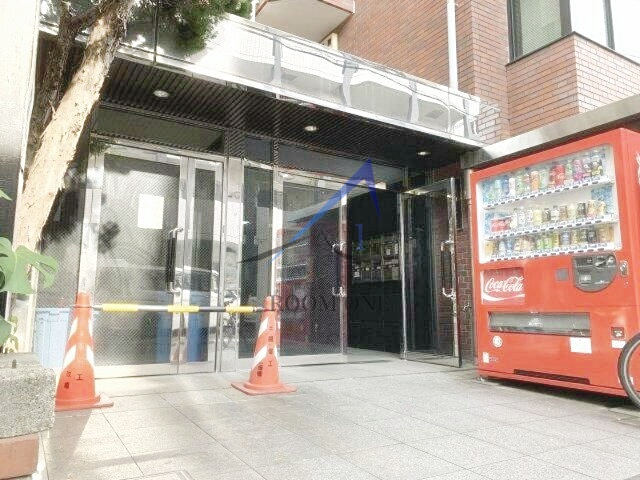 横山ビルのエントランス|エントランスです。
