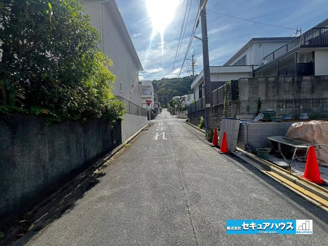 【本日ご案内可能】日進市岩崎町元井ゲ　全1棟の前面道路含む現地写真|事前予約にて現地ご見学いただけます！お気軽にお問い合わせください♪
■株式会社　セキュアハウス■
住宅ローンに強く、知識、経験豊富なスタッフ在籍
お客様に寄り添い、ご成約後もサポート致します。　　　　