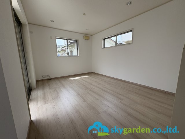 藤沢市善行5丁目　中古戸建　全1棟の居間・リビング|居間です