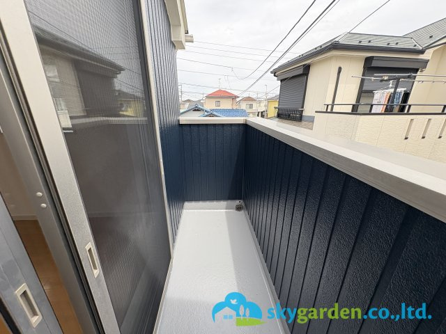 藤沢市善行5丁目　中古戸建　全1棟のバルコニー|バルコニー２
