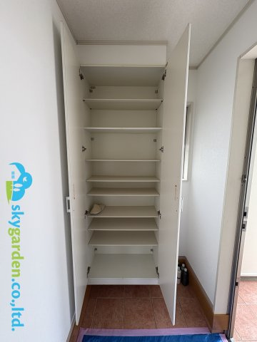 藤沢市善行5丁目　中古戸建　全1棟の収納|玄関シューズボックス