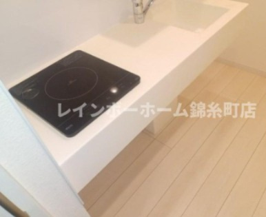 エマノンフラット扇大橋のキッチン|新築物件建設中につきましては
掲載のお写真はあくまで、同管理会社様の類似の管理物件のイメージ写真でございます。