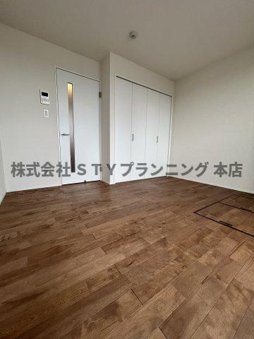 仲介手数料0円！Cortesの居間・リビング