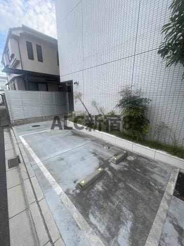 GENOVIA世田谷砧 green veilの駐車場
