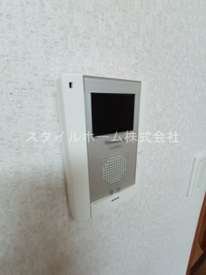 【セキュリティ】 | 新栄町一本木貸家